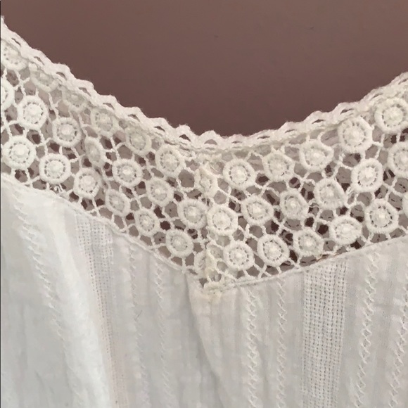 Le Chateau 3/4 sleeve white lightweight shirt - Picture 3 of 5